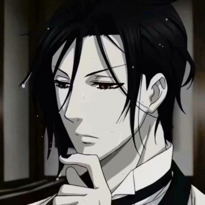 男孩生日许愿 吹蜡烛的瞬间我也笑了